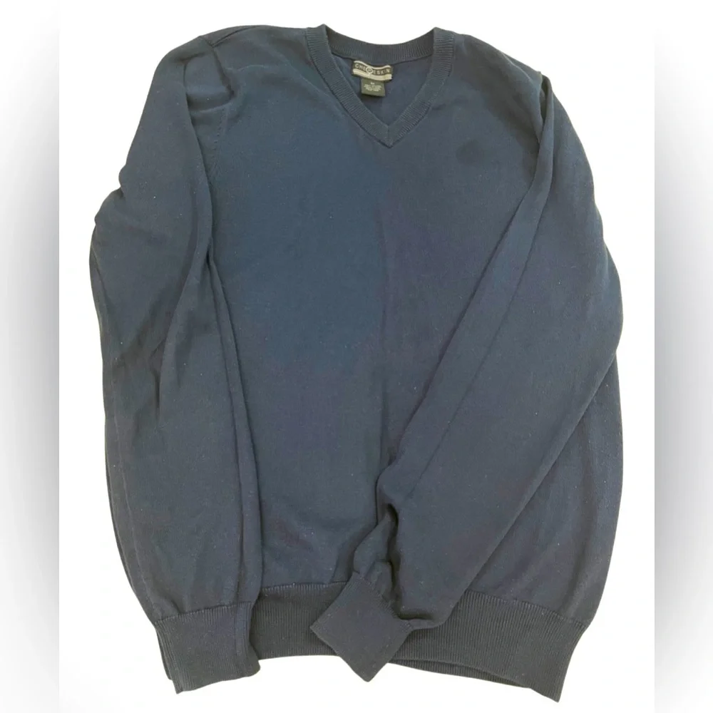 Chereskin Men’s Vneck long sleeve pull over sweater